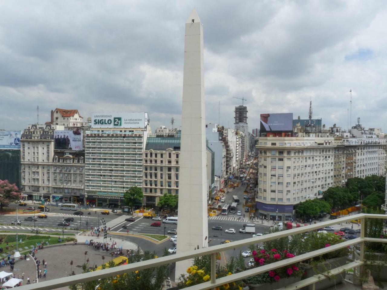 Penthouse Frente Al Obelisco Con Terraza Apartment Buenos Aires Exterior photo